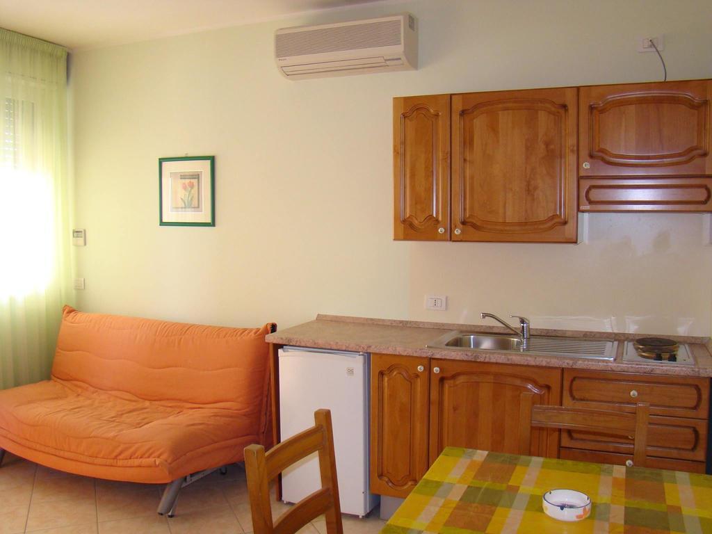 Il Casale Aparthotel Martinsicuro Buitenkant foto